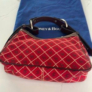 Medium size sáchele